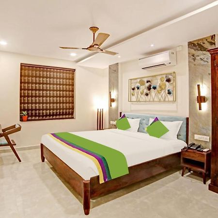Treebo Lazystay Elite Bhubaneswar Buitenkant foto