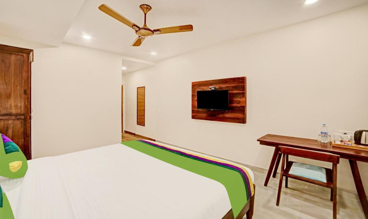 Treebo Lazystay Elite Bhubaneswar Buitenkant foto
