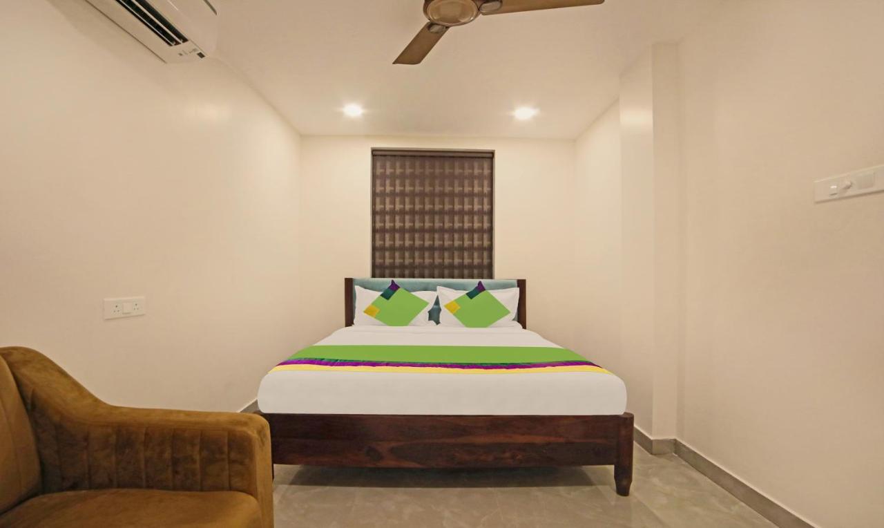 Treebo Lazystay Elite Bhubaneswar Buitenkant foto