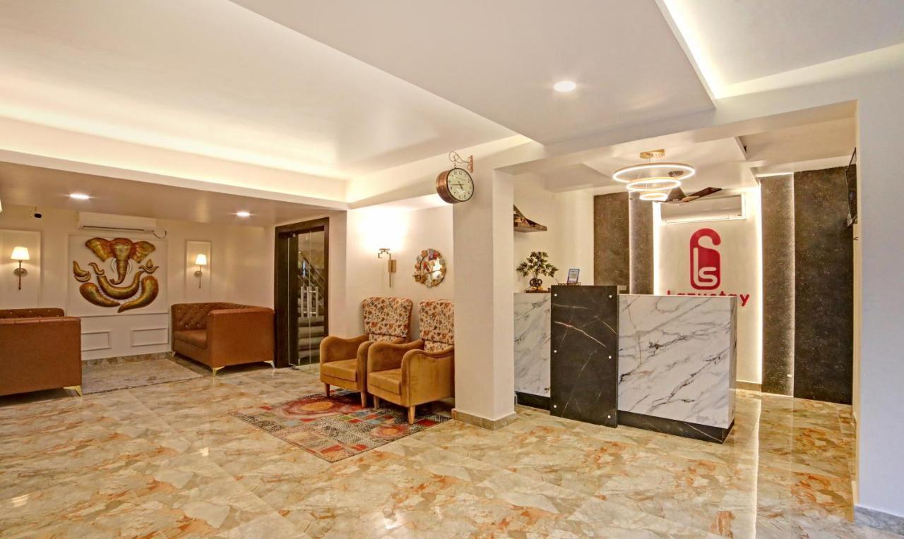 Treebo Lazystay Elite Bhubaneswar Buitenkant foto