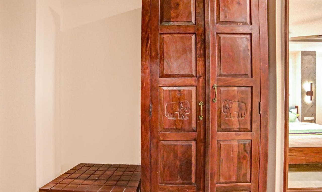 Treebo Lazystay Elite Bhubaneswar Buitenkant foto
